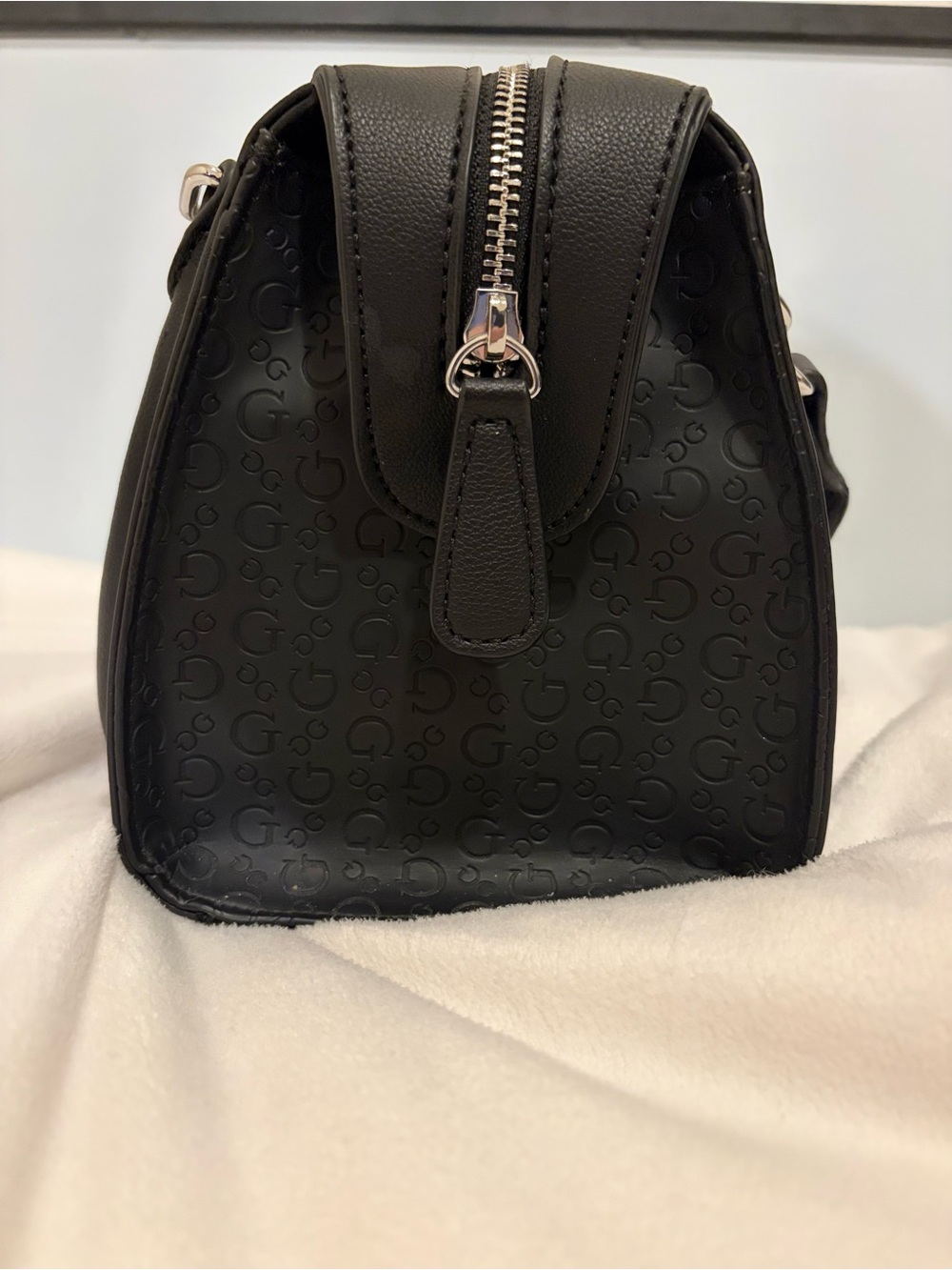 GUESS Black Embossed 4G Logo Structured Satchel Handbag With Silver Hardware - Picture 13 of 16